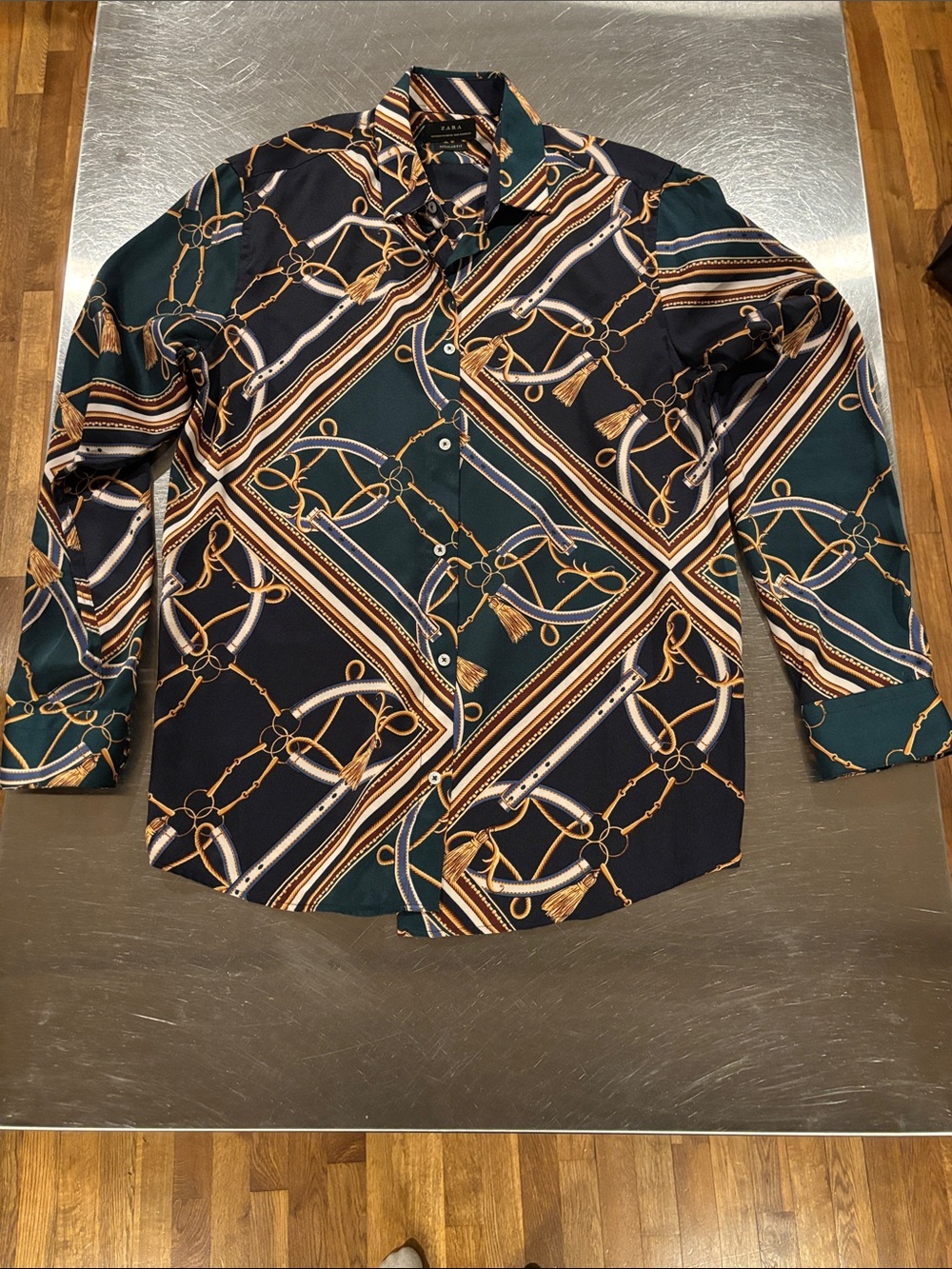 Zara Black & Dark Green Chain-Print Button-Down Shirt